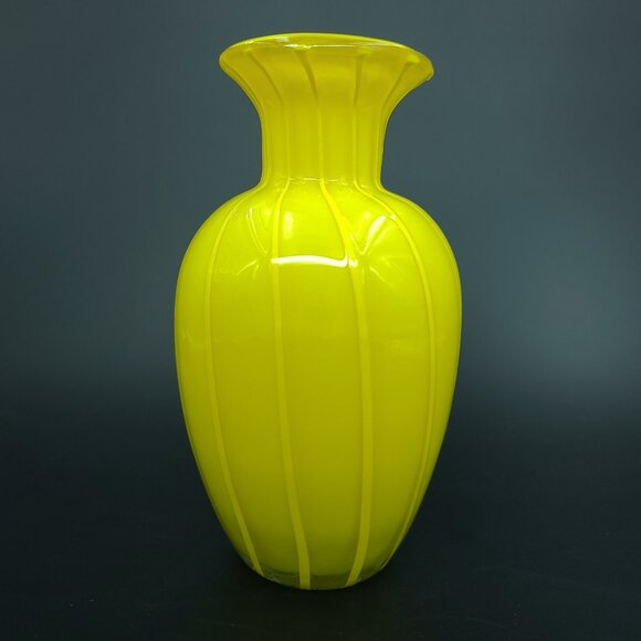 Vintage Blown Layered Yellow Vase - Picture 1 of 4
